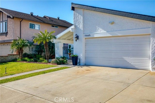11665 Mindanao Street, Cypress, CA 92630
