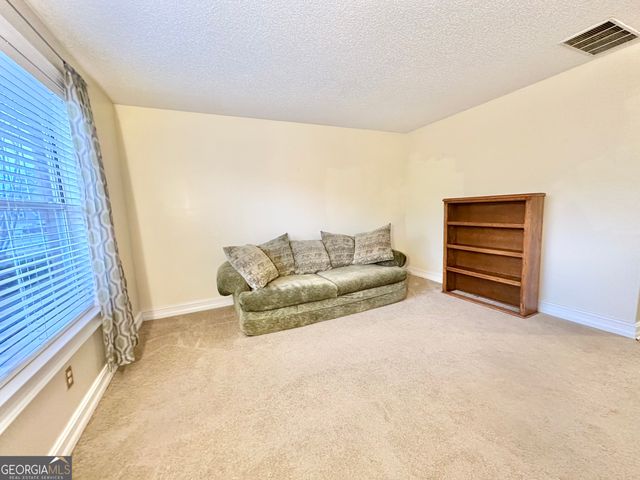 12342 Lakeside Parkway, Fayetteville, GA 30215