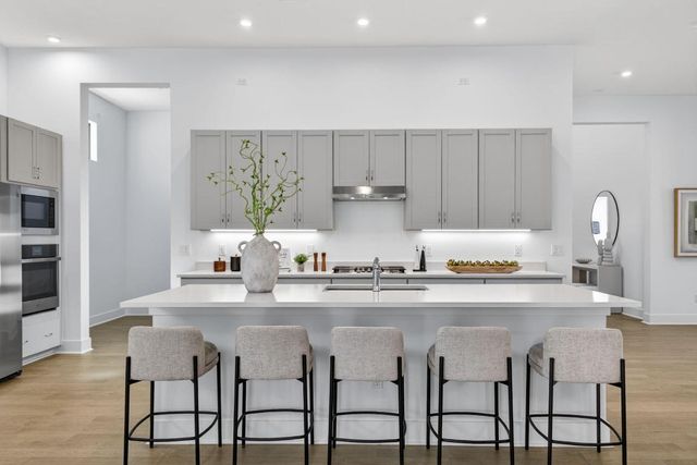 13697 Le Christine Drive, Palm Beach Gardens, FL 33412