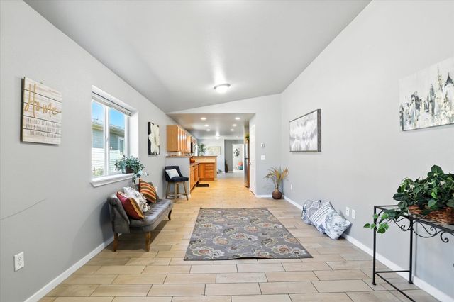 410 E I St, Deer Park, WA 99006
