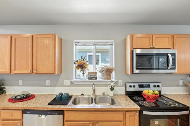 410 E I St, Deer Park, WA 99006
