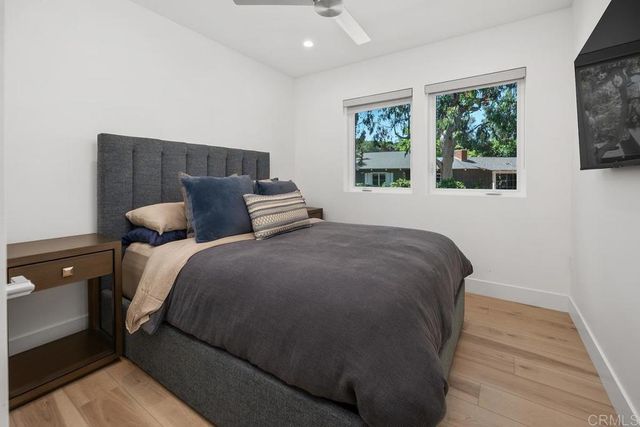 555 Amphitheatre Drive, Del Mar, CA 92014