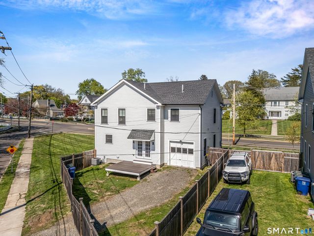 273 Brooklawn Avenue, Bridgeport, CT 06604