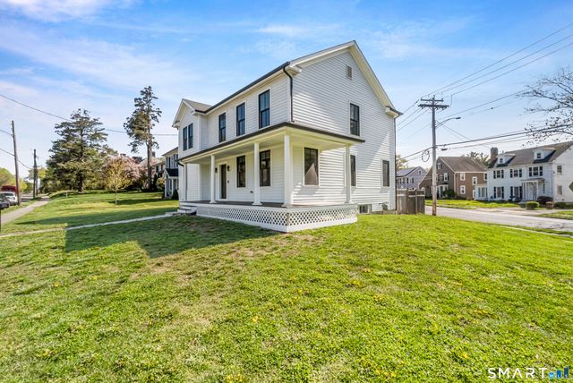 273 Brooklawn Avenue, Bridgeport, CT 06604
