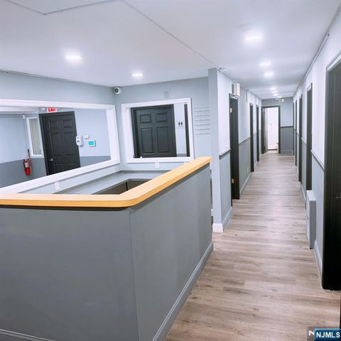 865 Teaneck Road 2, Teaneck, NJ 07666