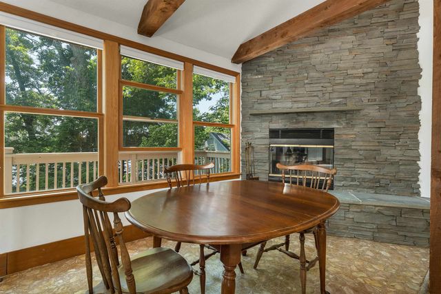 8-11 River Road, Barrington, NH 03825