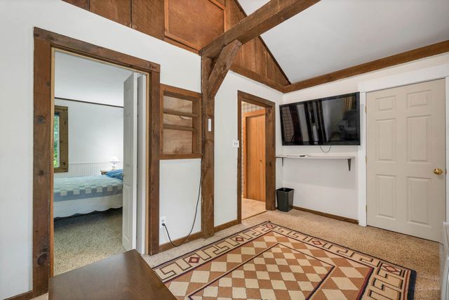 8-11 River Road, Barrington, NH 03825