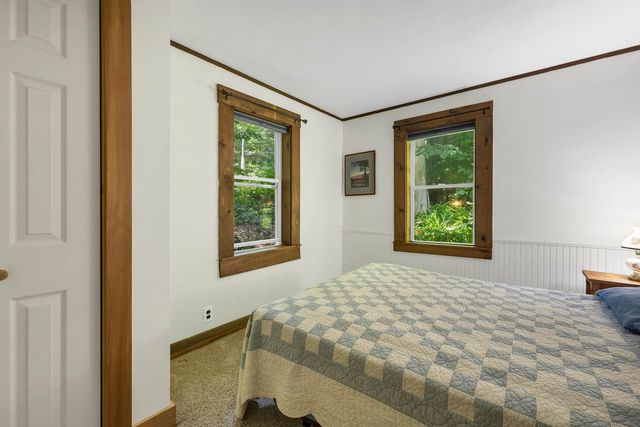 8-11 River Road, Barrington, NH 03825