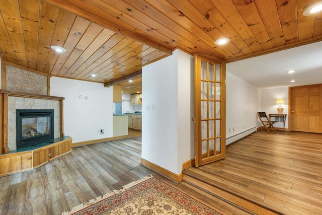8-11 River Road, Barrington, NH 03825
