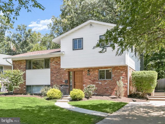 1718 EVELYN DR, Rockville, MD 20852