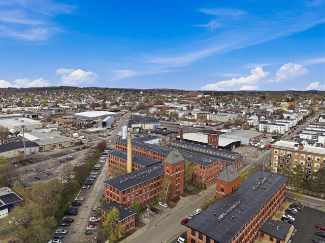 470 Silver St Apt 123, Manchester, NH 03103