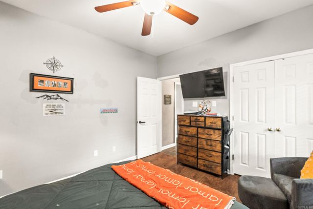 27 Winona Drive, Maumelle, AR 72113