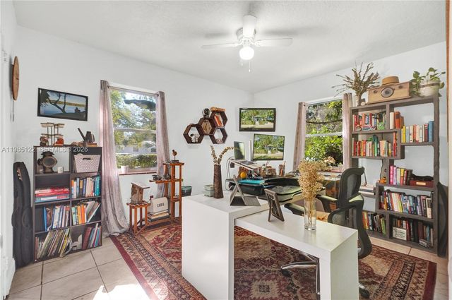 6420 SW 58th Pl, South Miami, FL 33143