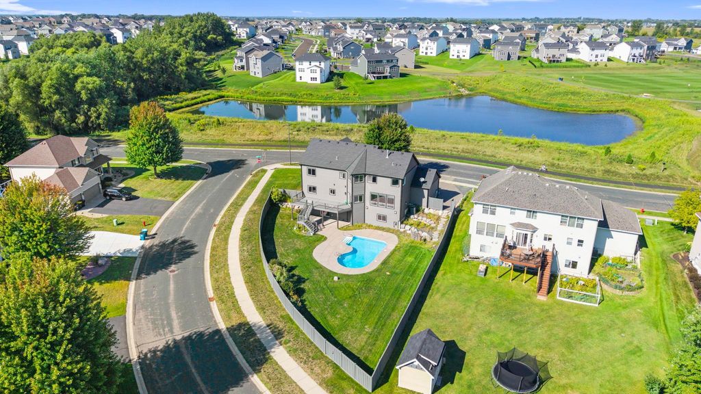 7242 205th Street W, Lakeville, MN 55044 — exterior