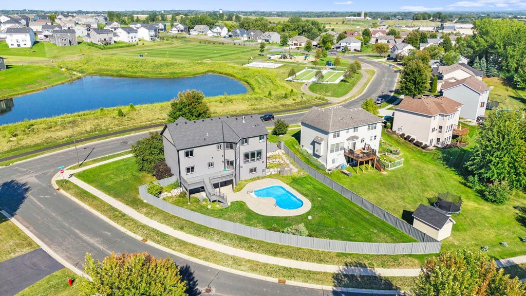 7242 205th Street W, Lakeville, MN 55044 — photo 2
