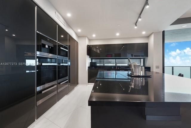 18555 Collins Avenue 1605, Sunny Isles Beach, FL 33160
