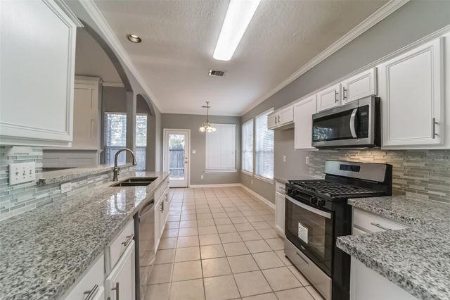 440 Mystic Trail Loop, Kingwood, TX 77339