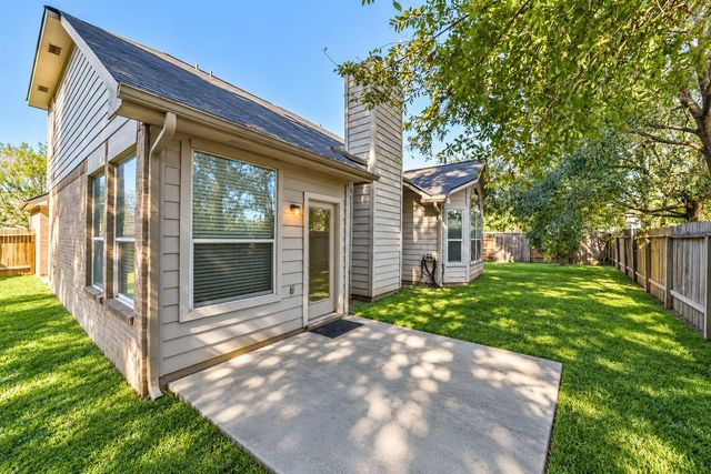 440 Mystic Trail Loop, Kingwood, TX 77339