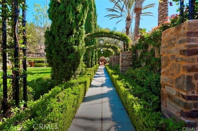 79 Canyoncrest, Irvine, CA 92603