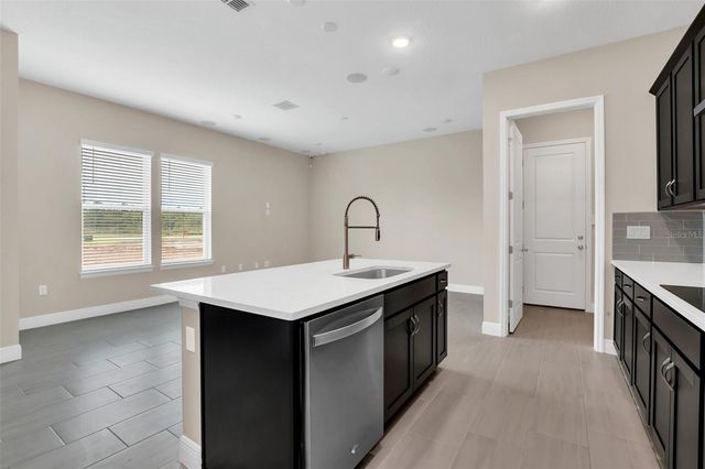 2953 VOYAGER AVENUE, St Cloud, FL 34771