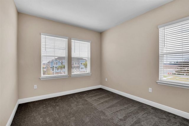 2953 VOYAGER AVENUE, St Cloud, FL 34771