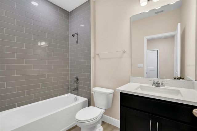 2953 VOYAGER AVENUE, St Cloud, FL 34771