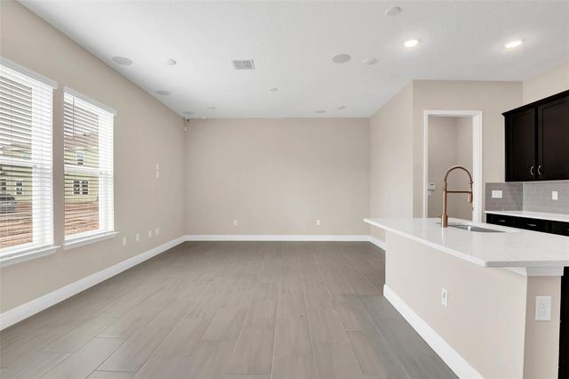 2953 VOYAGER AVENUE, St Cloud, FL 34771