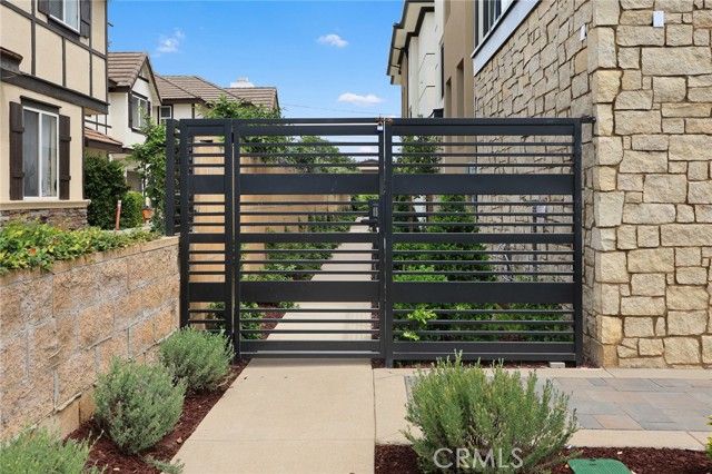 830 Sunset B, Arcadia, CA 91007