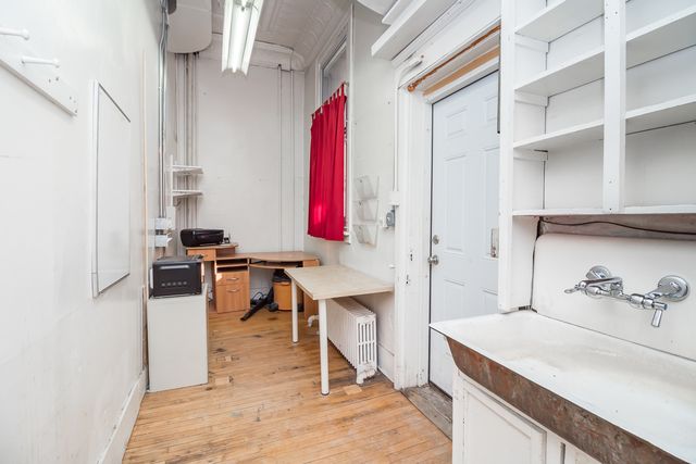 71 N Williams Street, Crystal Lake, IL 60014