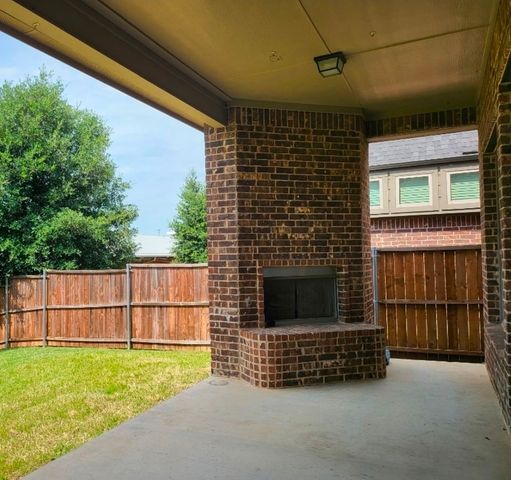 10817 Pedernales Falls Drive, Flower Mound, TX 76226