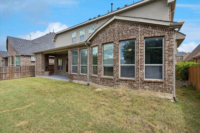 10817 Pedernales Falls Drive, Flower Mound, TX 76226