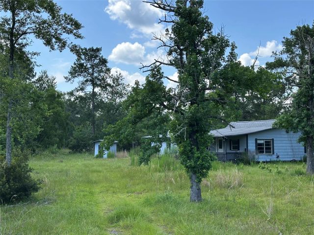 2736 Whitetail Forest Road, Kountze, TX 77625