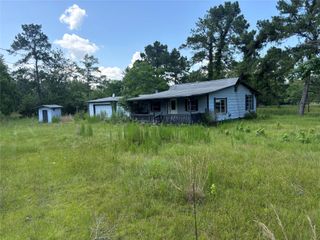 2736 Whitetail Forest Road, Kountze, TX 77625