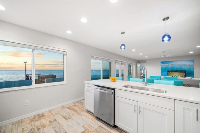 2234 HARBOR VIEW DRIVE, Dunedin, FL 34698