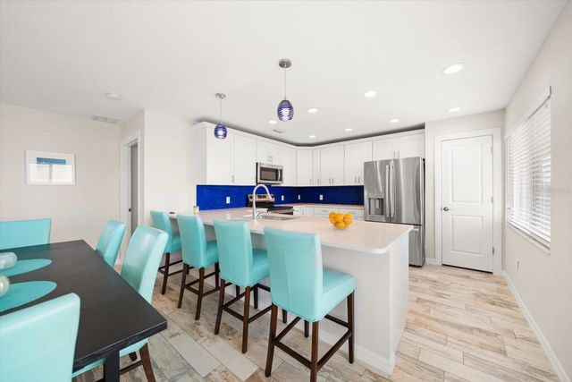 2234 HARBOR VIEW DRIVE, Dunedin, FL 34698