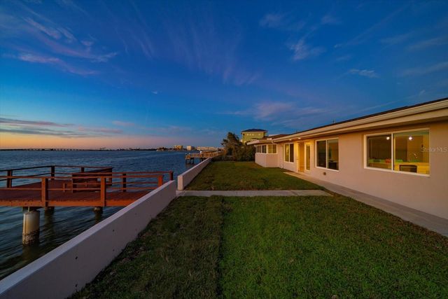 2234 HARBOR VIEW DRIVE, Dunedin, FL 34698