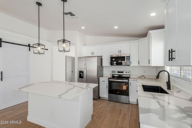 1868 E KACHINA Drive, Casa Grande, AZ 85122