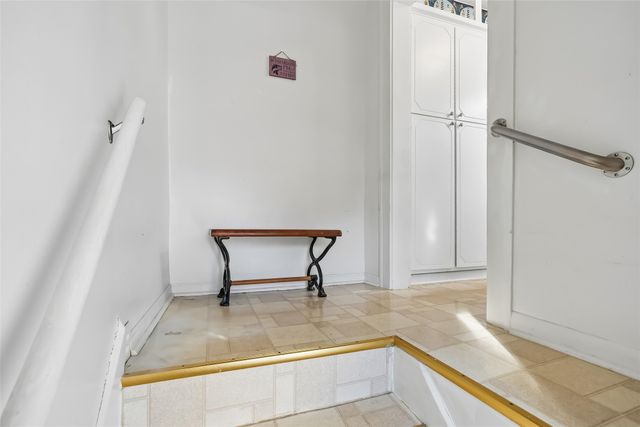 1319 39th Street, Des Moines, IA 50311