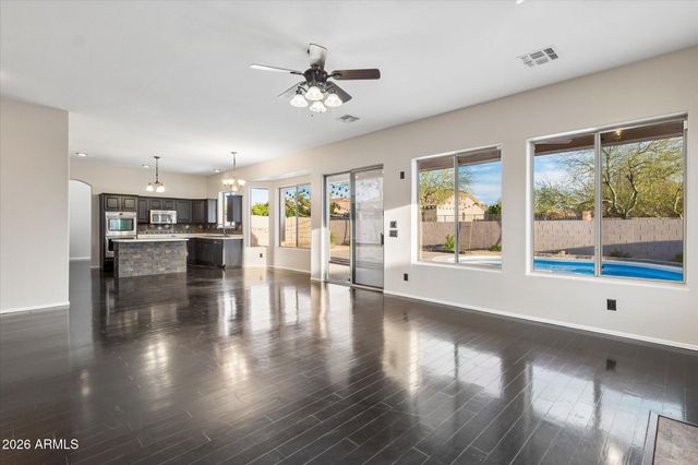 9629 E GRANDVIEW Street, Mesa, AZ 85207