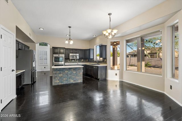 9629 E GRANDVIEW Street, Mesa, AZ 85207