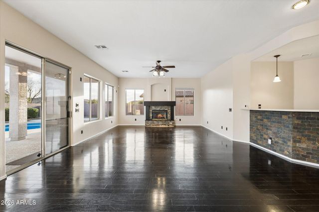 9629 E GRANDVIEW Street, Mesa, AZ 85207