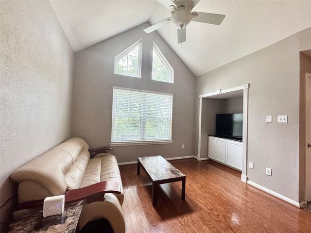 1330 Old Spanish Trail 8310, Houston, TX 77054