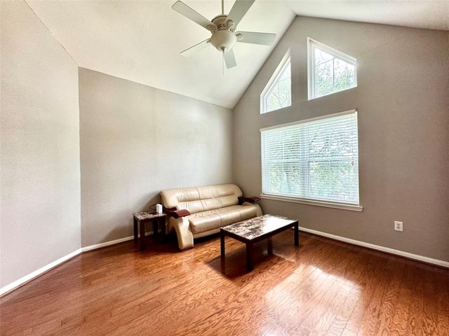 1330 Old Spanish Trail 8310, Houston, TX 77054
