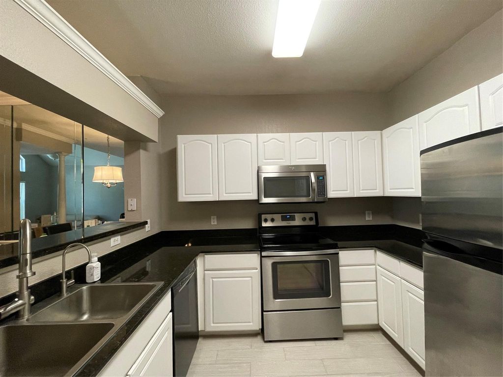 1330 Old Spanish Trail 8310, Houston, TX 77054