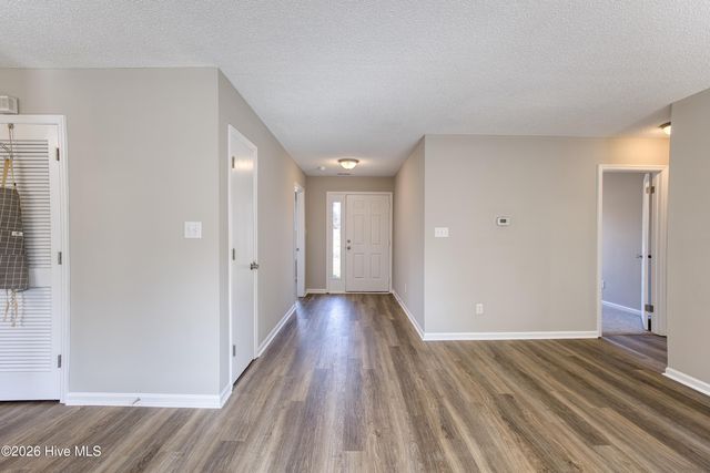 214 W Volant Street, Hubert, NC 28539