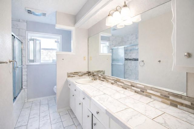 1803 E Buckley Street, Brownfield, TX 79316