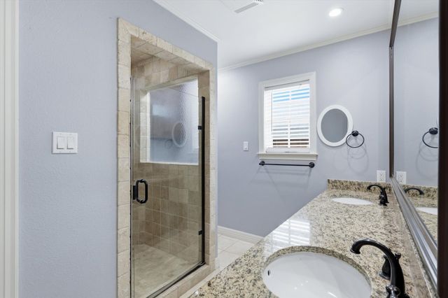 3525 Stadium Drive, Fort Worth, TX 76109