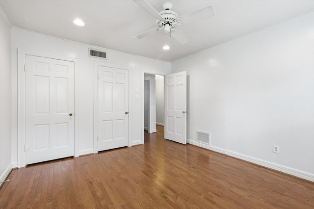 3525 Stadium Drive, Fort Worth, TX 76109