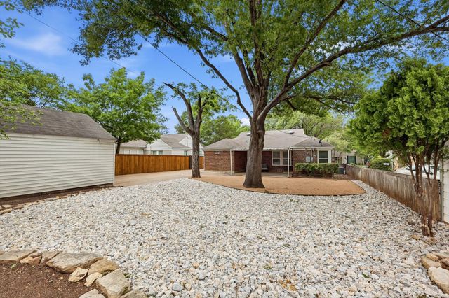 3525 Stadium Drive, Fort Worth, TX 76109