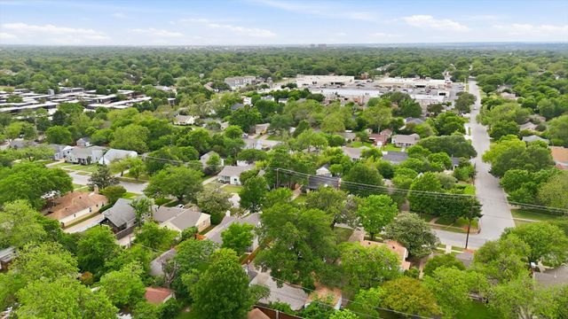 3525 Stadium Drive, Fort Worth, TX 76109